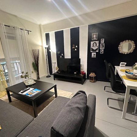 Apartament Koukaki Urban Retreat, Steps From The Acropolis Ateny Zewnętrze zdjęcie