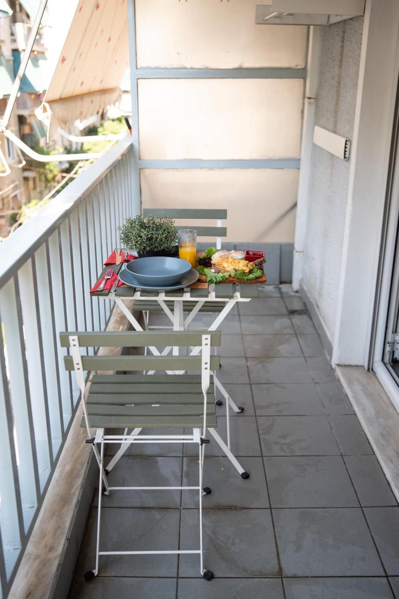 Apartament Koukaki Urban Retreat, Steps From The Acropolis Ateny Zewnętrze zdjęcie